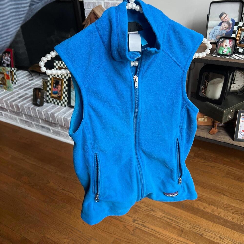 Patagonia woman’s blue vest XS